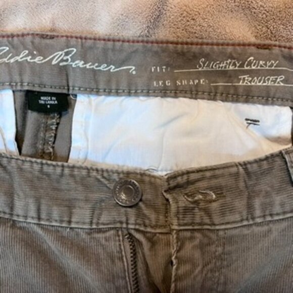 Eddie Bauer Slightly Curvy Bootcut Light Brown Corduroy jeans size 6 - Picture 4 of 5